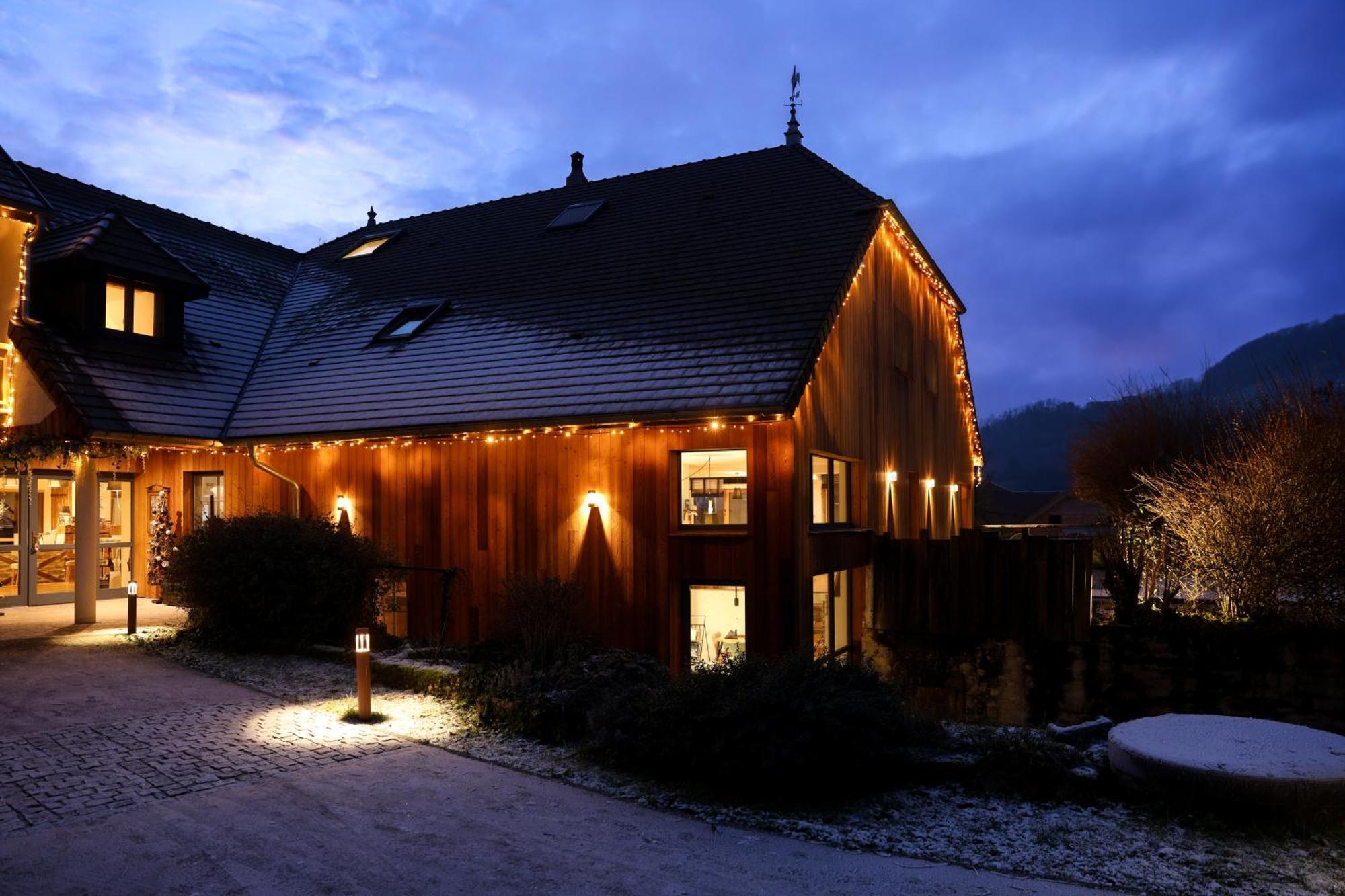 Maison D'Hotes & Spa La Scierie Сален-ле-Бен Экстерьер фото